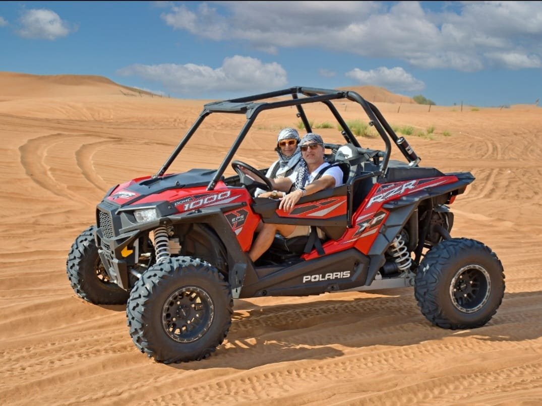 1 seat buggy 1 hour Dubai ride on red dunes